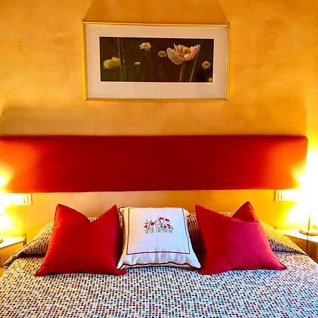 Dolce Vita In Tuscany B&B Capannori Bagian luar foto